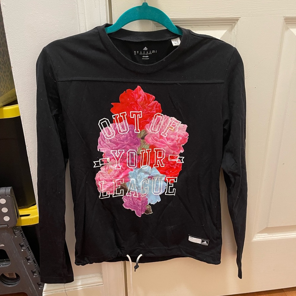 Adidas workout shirt! Size XS